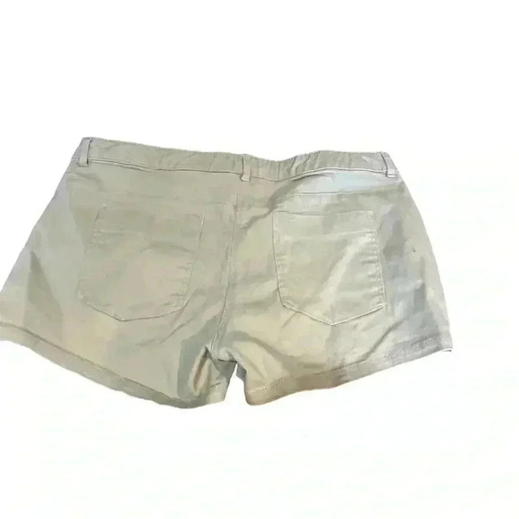 H&M‎ COOL ACCENT KHAKI DENIM SHORTS AZTEC GREEN & WHITE EMBROIDERED BOHO SZ 14 - Picture 3 of 7